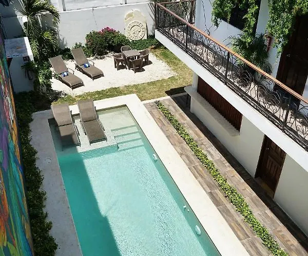 Red Panda Hostal